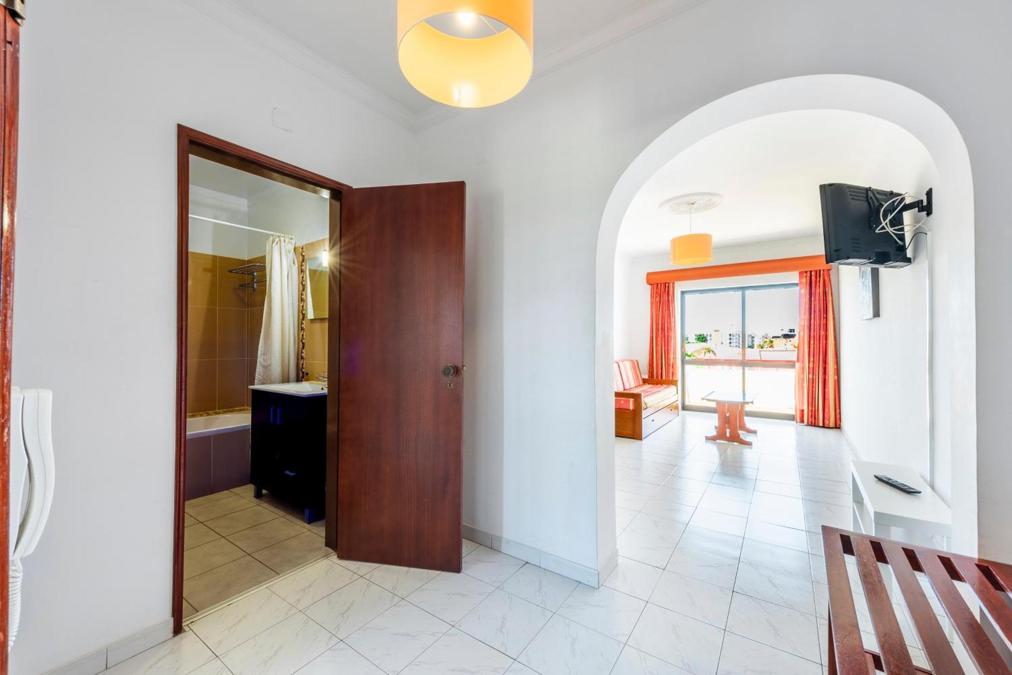 Aparthotel Solgarve Quarteira Zewnętrze zdjęcie